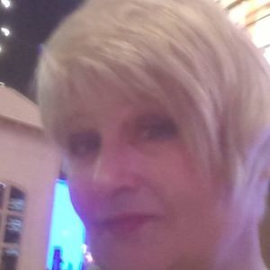 Meet your Posher, Joann